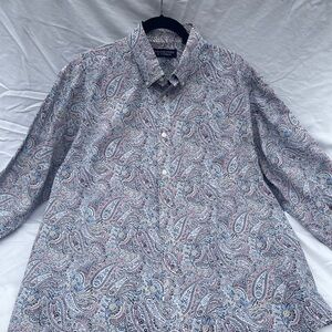 Roundtree & Yorke Multicolor Paisley Button Down Shirt